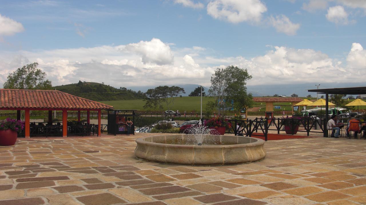 Hotel Real Polux San Gil Luaran gambar